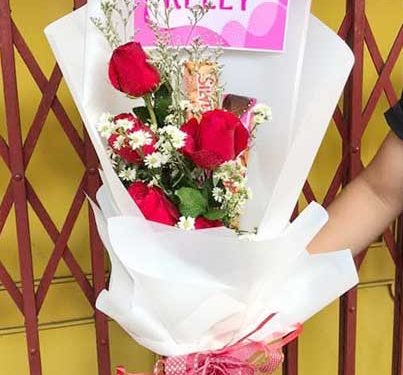 Hand Bouquet Valentine